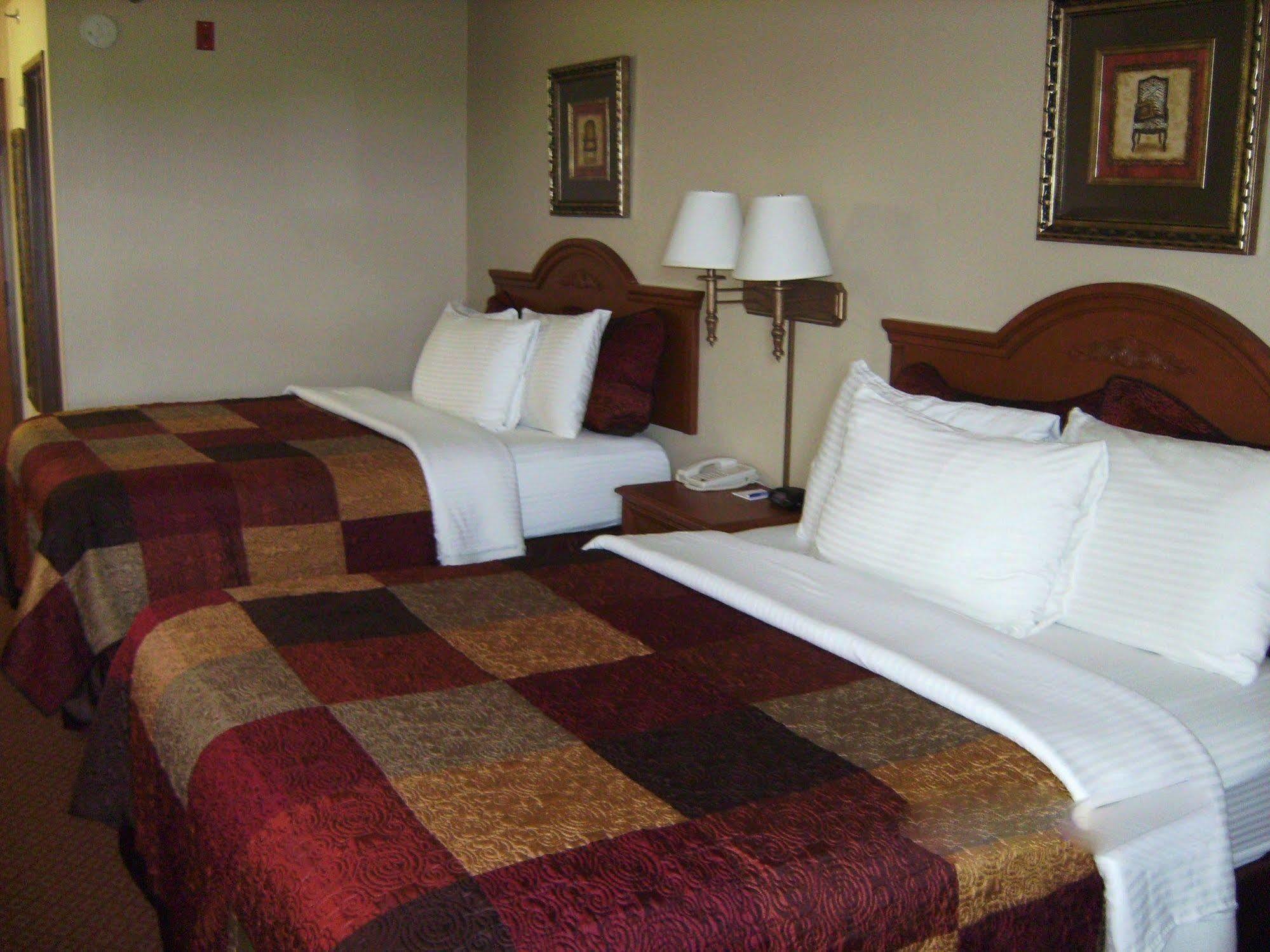 All American Inn & Suites בראנסון מראה חיצוני תמונה